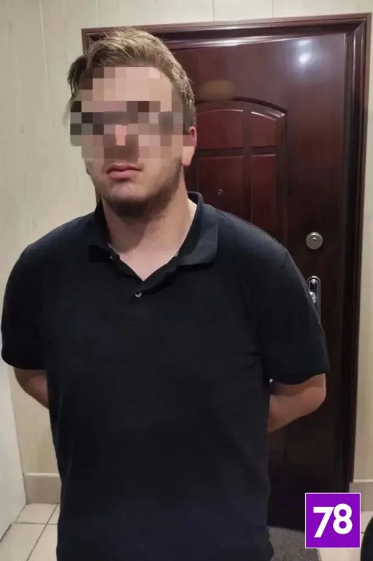 Пока родители отдыхали за границей, молодой человек их дочери пытался вскрыть сейф кувалдой