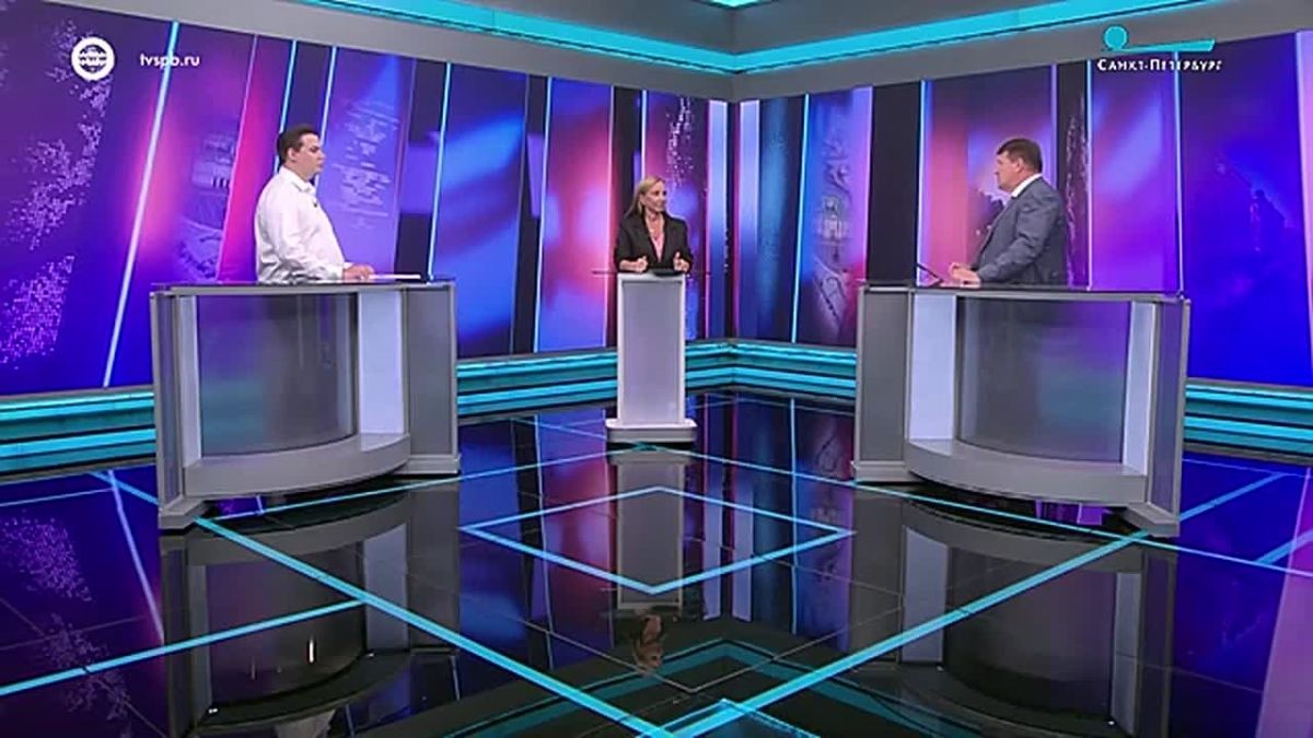 В туристический сезон курьеры зарабатывают более 160 тысяч рублей в месяц