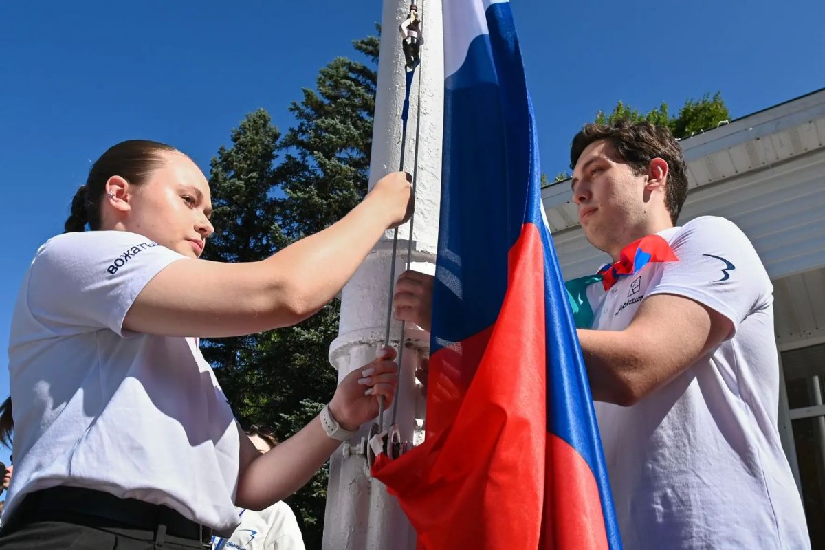 Конкурс на звание лучшего вожатского отряда состоялся в загородном центре «Зеркальный» Конкурс на звание лучшего вожатского отряда состоялся в загородном центре «Зеркальный»