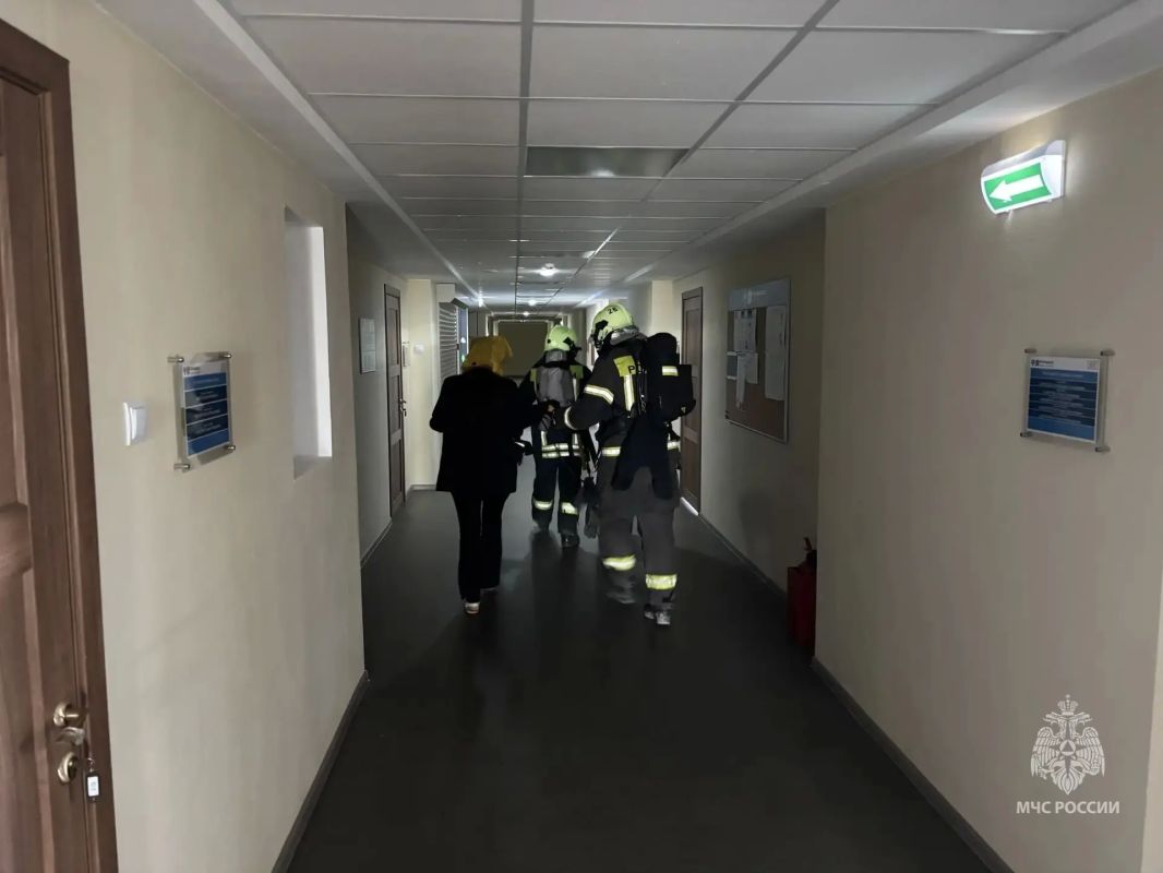 Пожарная тренировка прошла в производственном корпусе филиала ППК «Роскадастр» «Аэрогеодезия» Пожарная тренировка прошла в производственном корпусе филиала ППК «Роскадастр» «Аэрогеодезия»