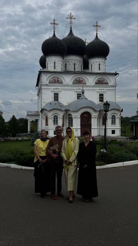 Марат Баширов: Ещё немного Кирова. Поездку организовала невероятная команда губернатора, лидеры ТПП, управление федерального Казначейства (отдельный поклон), ОНФ Марат Баширов: Ещё немного Кирова. Поездку организовала невероятная команда губернатора, лидеры ТПП, управление федерального Казначейства (отдельный поклон), ОНФ