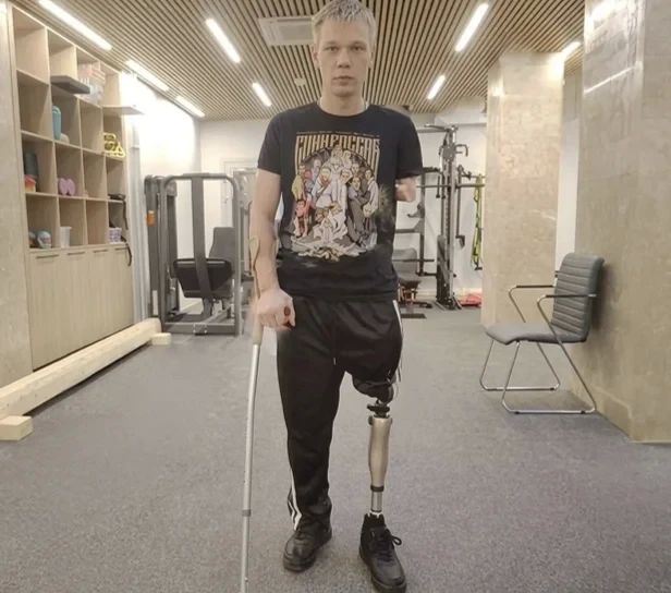 Сергей Колясников: Таксиста из Узбекистана Бахрома Тагаева, отказавшегося везти ветерана СВО, депортировали из России и запретили въезд в Россию до 2032 года (с)