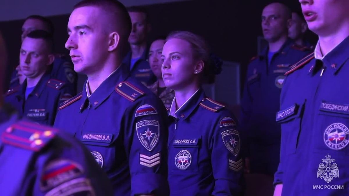 100-летие почетного ветерана пожарной охраны страны отметили в Петербурге