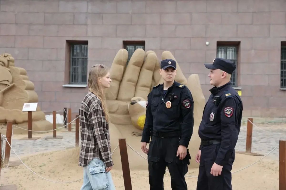 Друзья, сегодня рубрика #ИсториясГеографией посетила СанктПетербург — город, где искусство оживает в каждой детали Друзья, сегодня рубрика #ИсториясГеографией посетила СанктПетербург — город, где искусство оживает в каждой детали