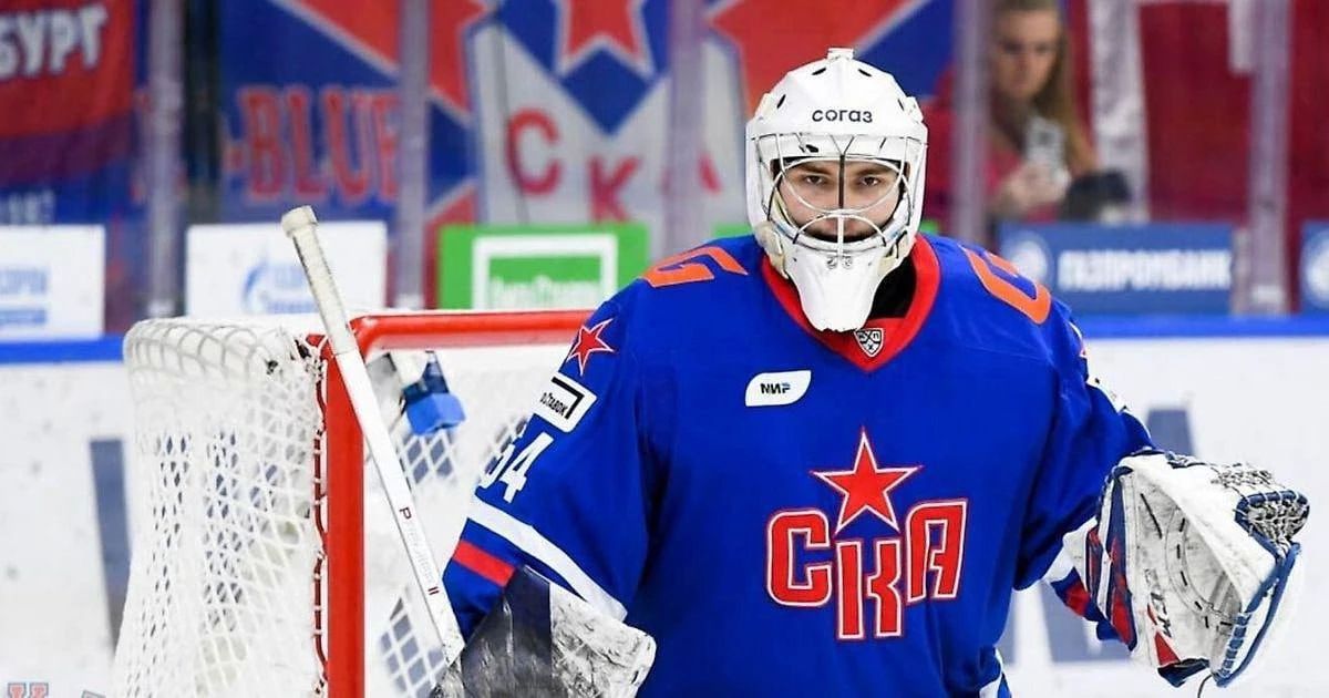 Вратарь Сергей Иванов проведёт ближайший сезон в СКА