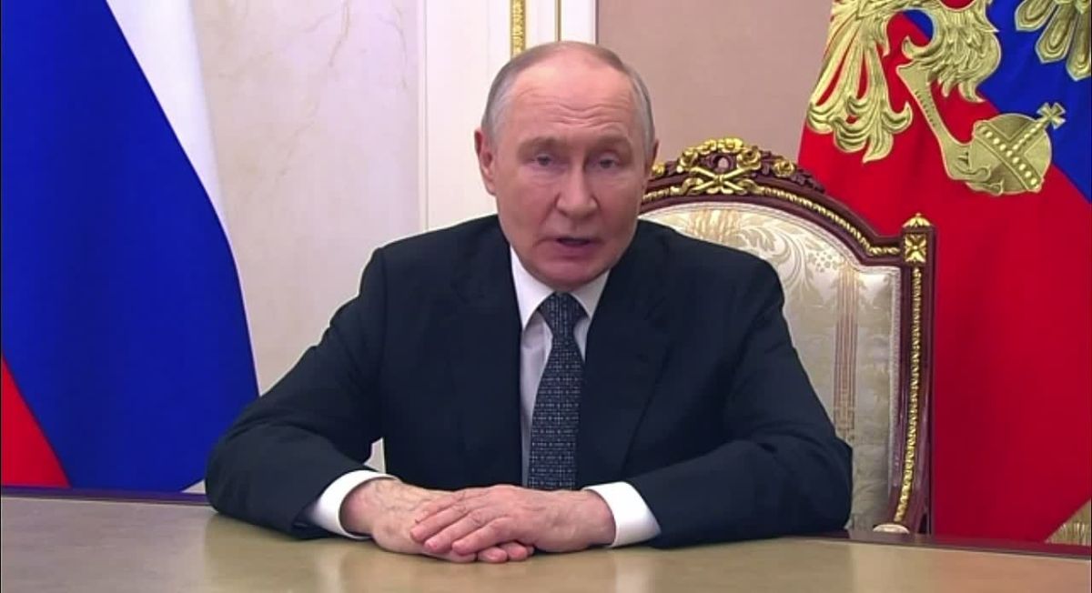 Путин поздравил железнодорожников с профессиональным праздником