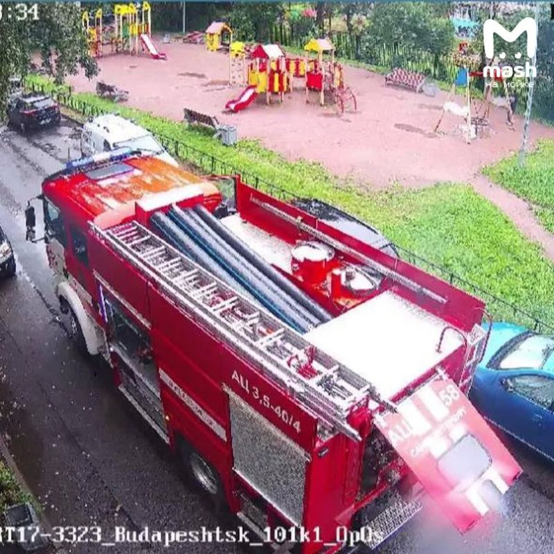 Два ребёнка погибли в пожаре на Будапештской улице — возгорание произошло утром в трёхкомнатной квартире