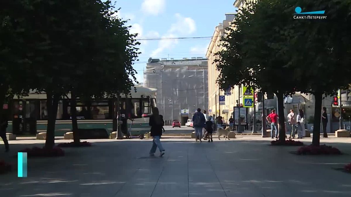 В Петербурге погоду определяет влияние периферии антициклона