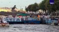 Вечерняя прогулка на речном трамвае в Петербурге