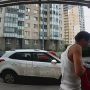Потерпевшего в громком деле о насилии в питерском детдоме избили у собственной парадной на Корнея Чуковского