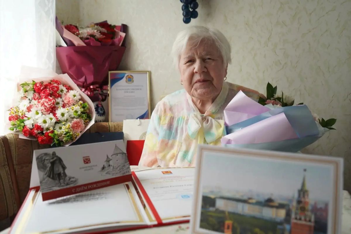 Жительница Ленобласти Евгения Косарева отметила 90-летие Жительница Ленобласти Евгения Косарева отметила 90-летие