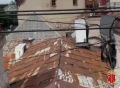 Полиция показала кадры задержания нелегальных организаторов экскурсий по крышам в центре Петербурга