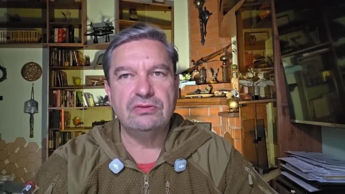 Михаил Онуфриенко: … с Михаилом Онуфриенко … Я уже рассказывал, что выведенные в этом году спутники Бюро 1440 общим количеством 31 штука летают ниже Старлинка