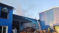 В поселке Вырица под утро случился пожар на производстве