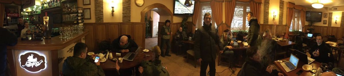 Александр Сладков: Кафе «Легенда», культовое место Донецка, я уточняю: самое культовое место Донецка 2014-2020 годов