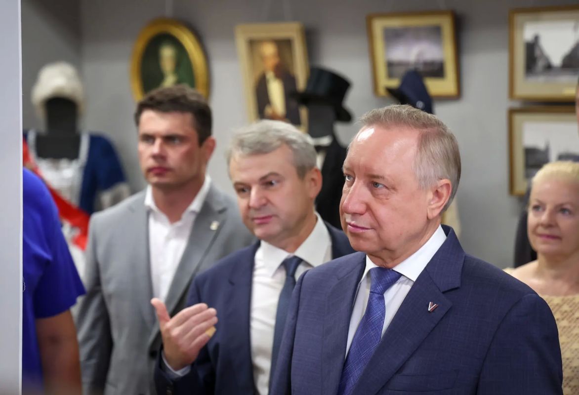 Александр Беглов: Выставка достижений Кировского района объединяет поколения, сохраняет память о героической истории и рассказывает об успехах современности