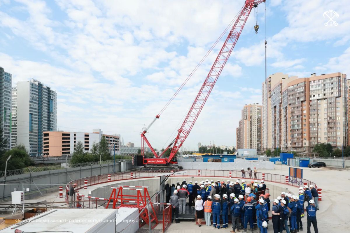 Тоннелепроходческий комплекс «Надежда» завершил проходку двухпутного тоннеля на новом участке Невско-Василеостровской линии метро