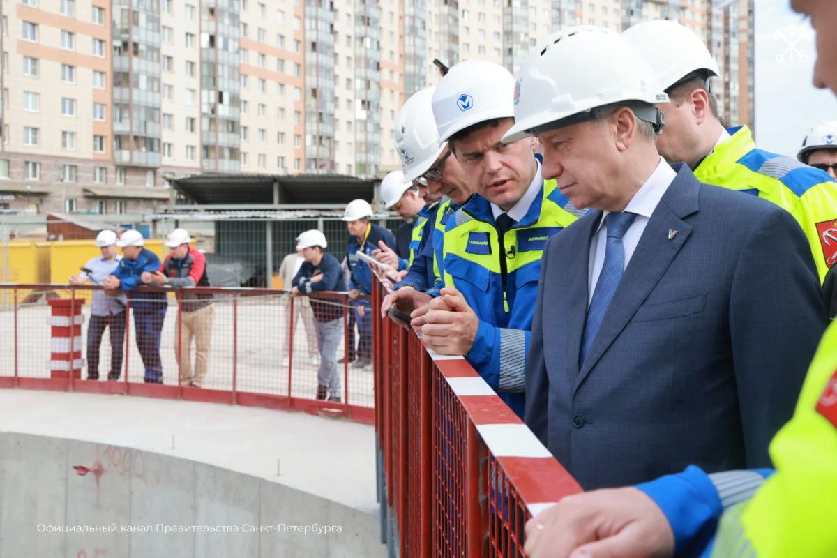 Тоннелепроходческий комплекс «Надежда» завершил проходку двухпутного тоннеля на новом участке Невско-Василеостровской линии метро Тоннелепроходческий комплекс «Надежда» завершил проходку двухпутного тоннеля на новом участке Невско-Василеостровской линии метро