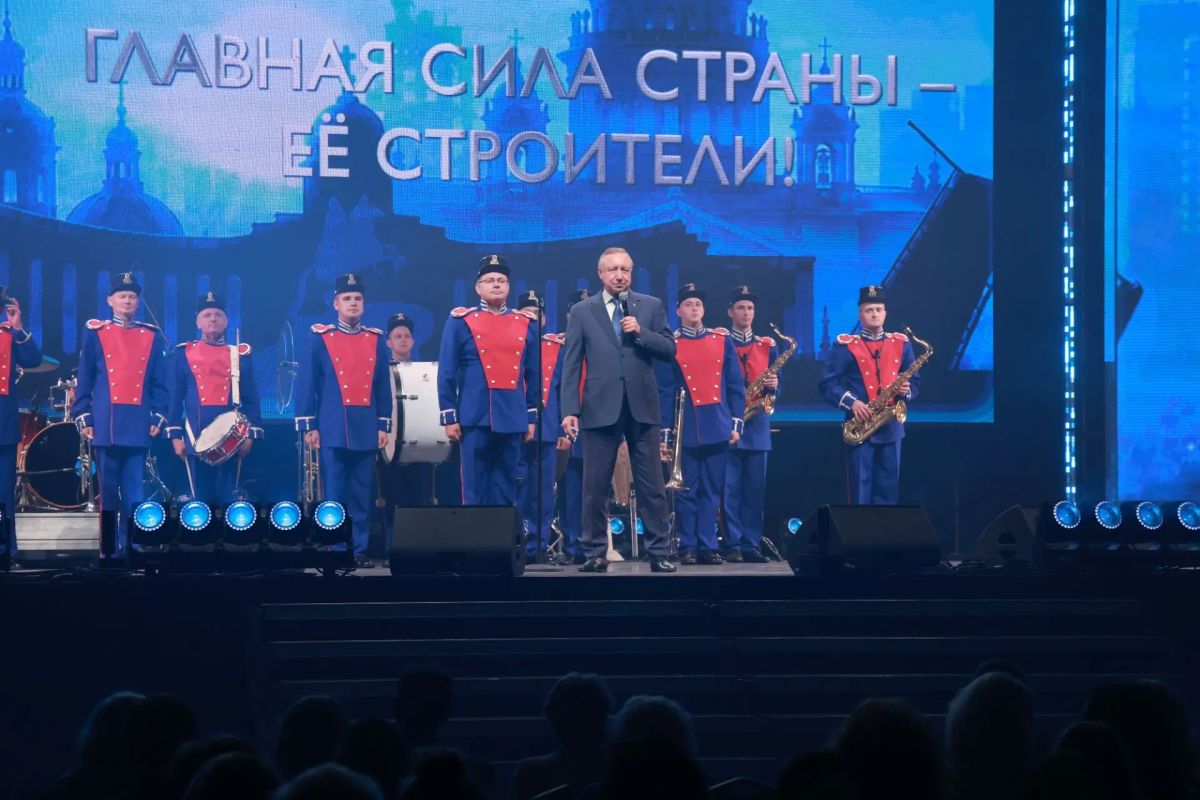 Александр Беглов: Строители Петербурга создают мегаполис XXI века