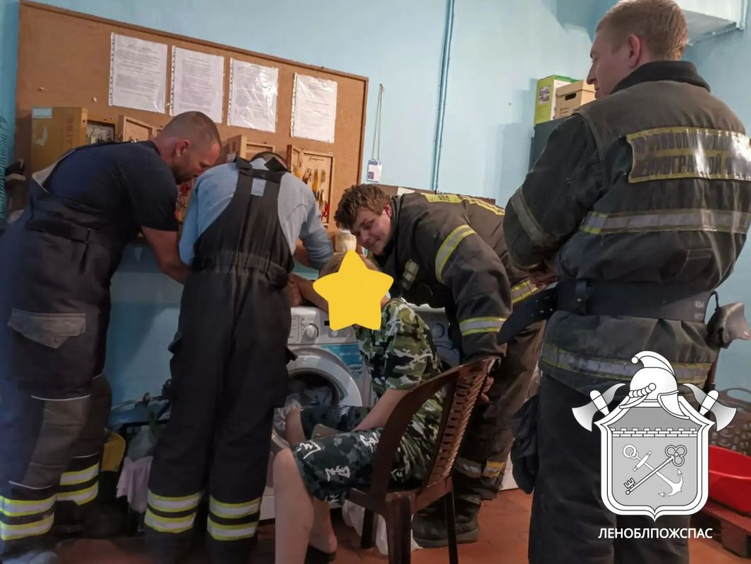 В детском лагере в Ленобласти спасатели сняли с пальца мальчика застрявшее кольцо