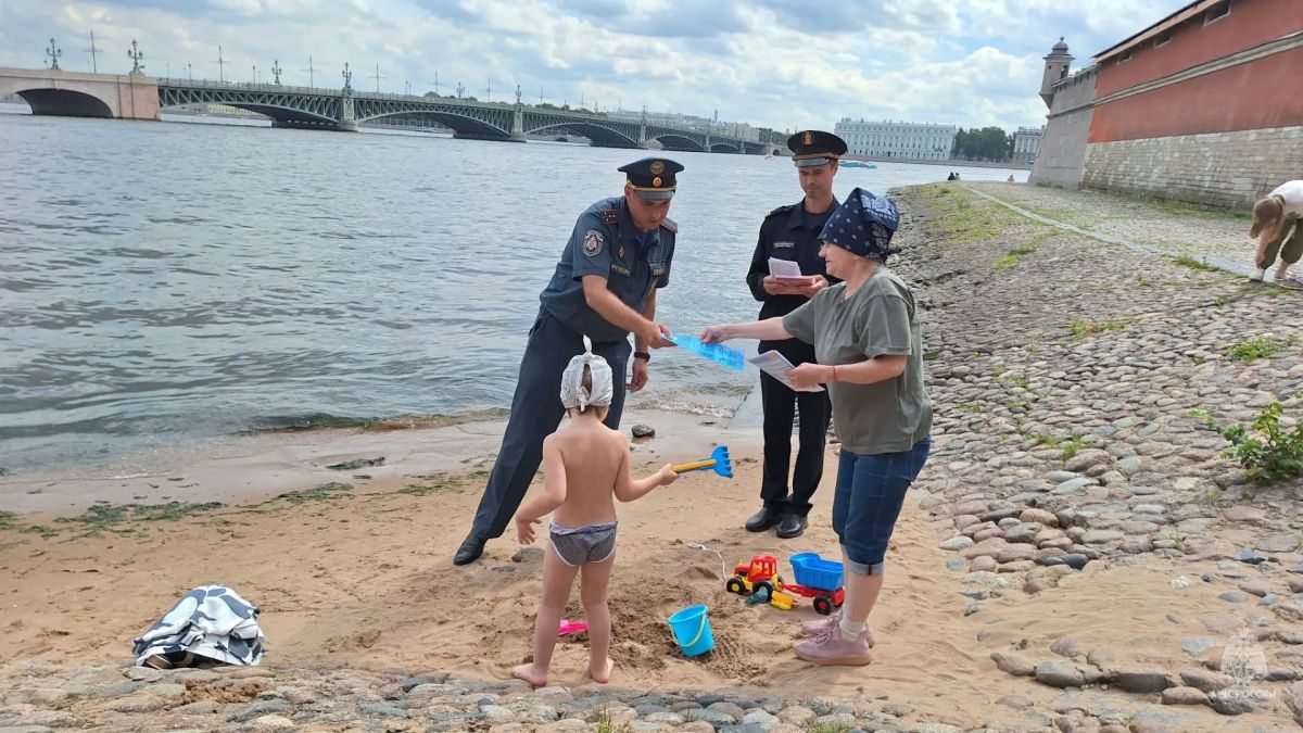 Безопасный отдых на воде - в приоритете! Безопасный отдых на воде - в приоритете!