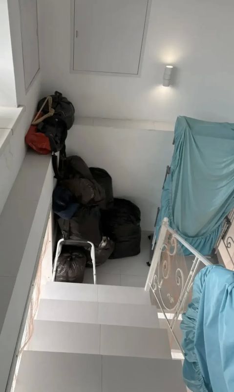 Нелегальный пансионат обнаружили в Петродворцовом районе Нелегальный пансионат обнаружили в Петродворцовом районе
