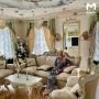 Коммунальщики кинули королеву балета и шампанского с клубникой Анастасию Волочкову на пять лямов