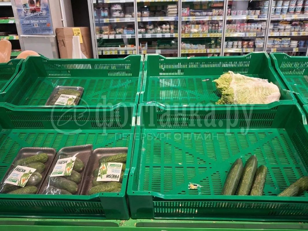 В «Ленте» и «Монетке» заметно сократился выбор овощей после пожара на распределительном центре