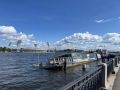 Плавучий ресторан становится подводным: Aquarell Hall продолжает тонуть в центре Петербурга