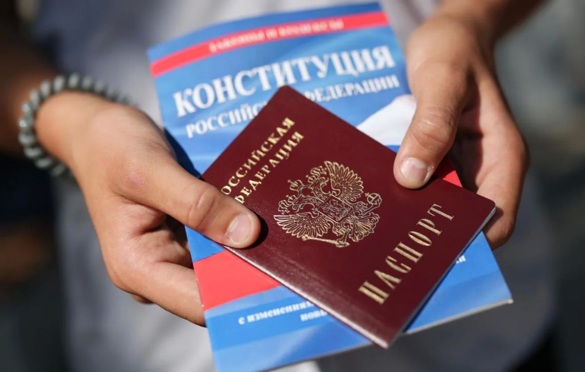 "Более 60 тысяч жителей Приднестровья подали заявления на получение российского гражданства в упрощенном порядке" - президент Приднестровской Молдавской Республики Вадим Красносельский