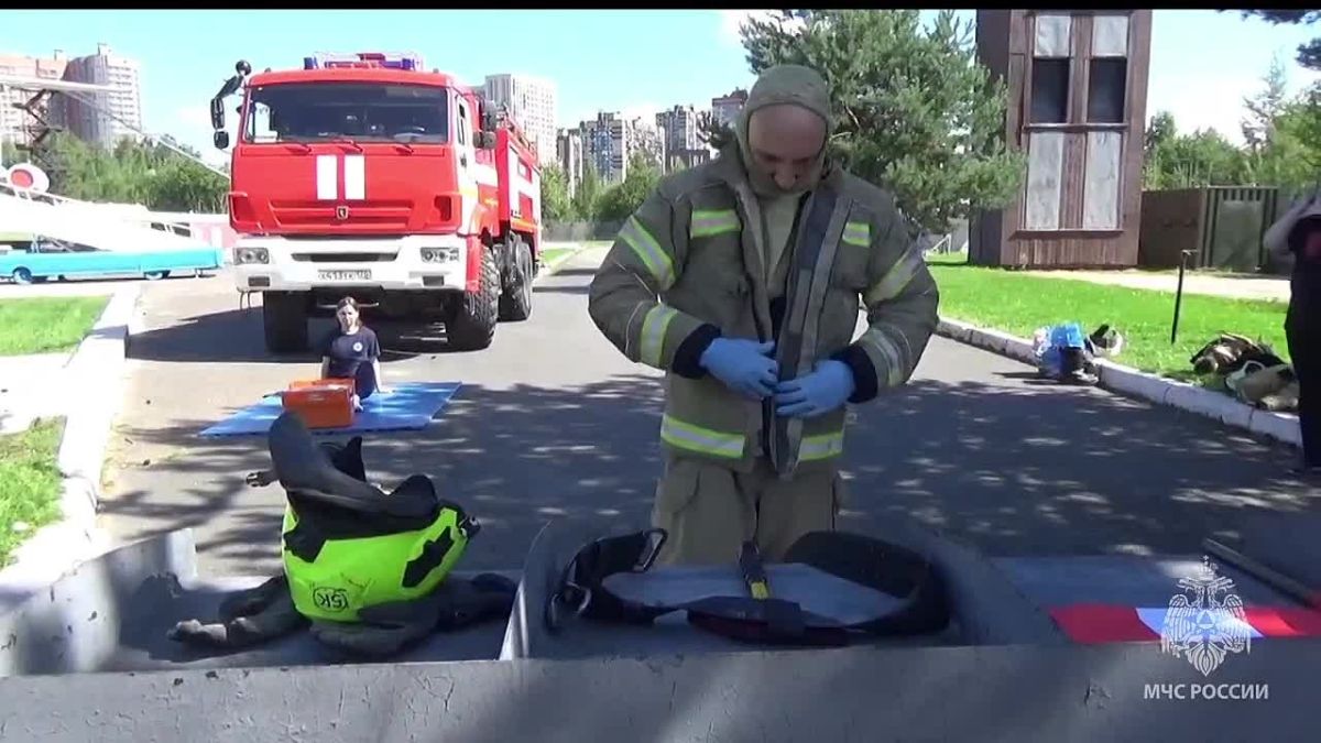 Лучшего добровольного пожарного определяют в Петербурге