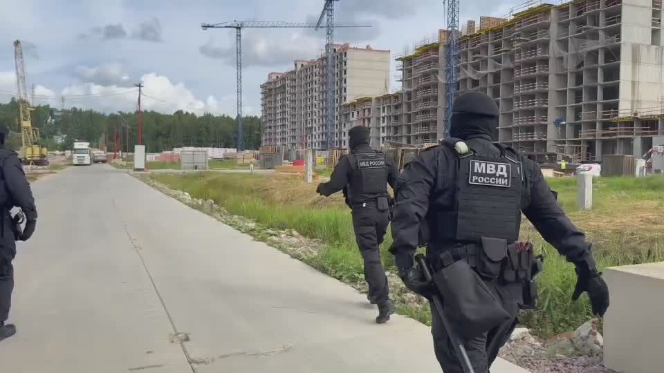 На стройке в Порошкино полиция нашла нелегальных мигрантов