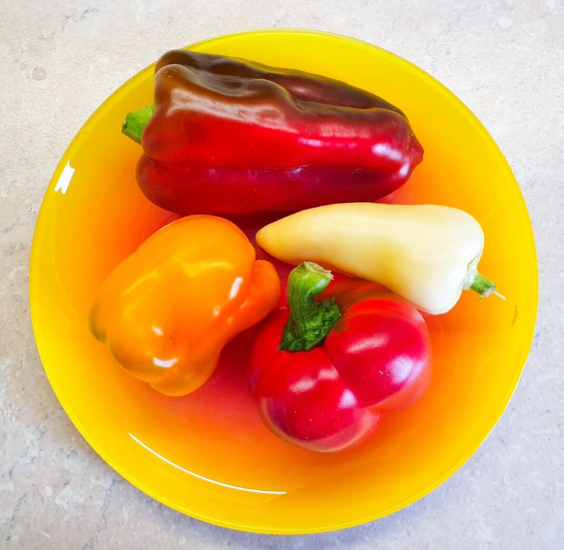 Как выбрать идеальный сорт болгарского перца: вкус, сочность и мясистость в одной статье