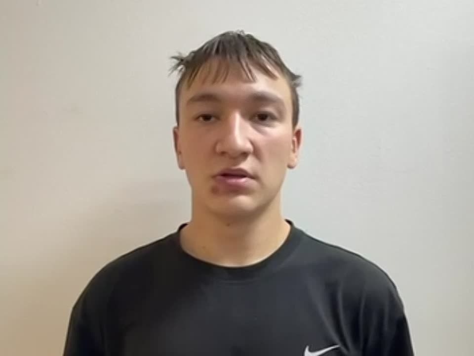 Хранил в комнате оружейный арсенал и пытался украсть валюту у пенсионера