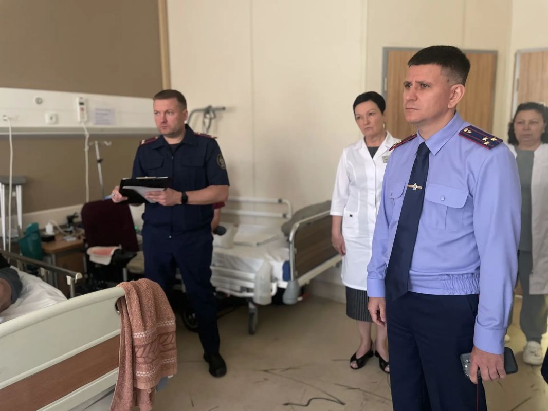 Исполняющий обязанности руководителя ГСУ СК России по городу Санкт-Петербургу Виктор Петрович Козлов провел выездной прием граждан в госпитале для ветеранов войн Исполняющий обязанности руководителя ГСУ СК России по городу Санкт-Петербургу Виктор Петрович Козлов провел выездной прием граждан в госпитале для ветеранов войн