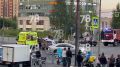 На углу Фёдора Абрамова и Меркурьева столкнулись две легковушки