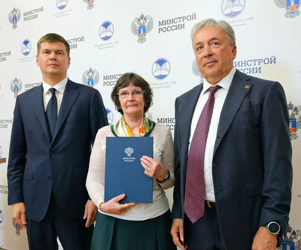 В Дирекции комплекса защитных сооружений Санкт-Петербурга Минстроя России отметили 15-летие КЗС В Дирекции комплекса защитных сооружений Санкт-Петербурга Минстроя России отметили 15-летие КЗС