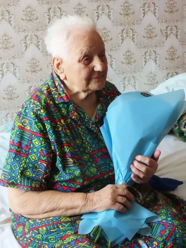 Ветеран из Сланцев Мария Павлова отпраздновала 95-летие