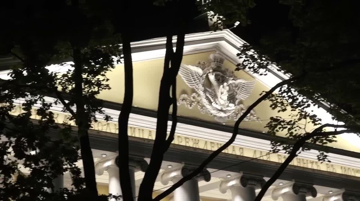 Мариинская больница впервые в своей истории получила художественную подсветку