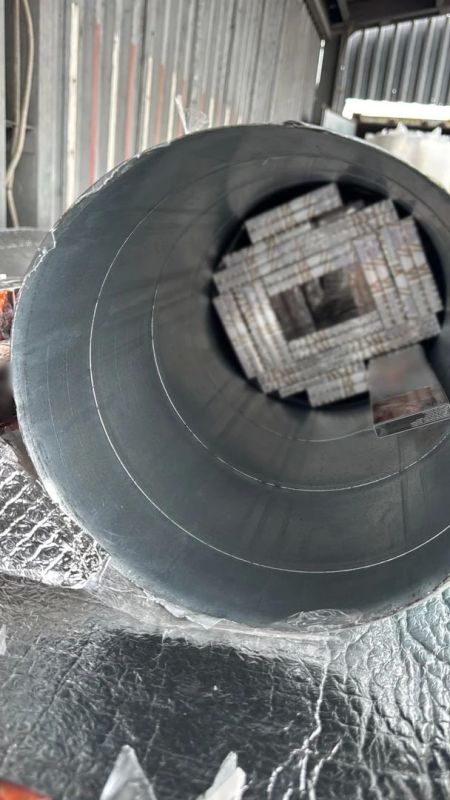 В порту Петербурга перехватили стратегическую контрабанду на 10 млн рублей В порту Петербурга перехватили стратегическую контрабанду на 10 млн рублей