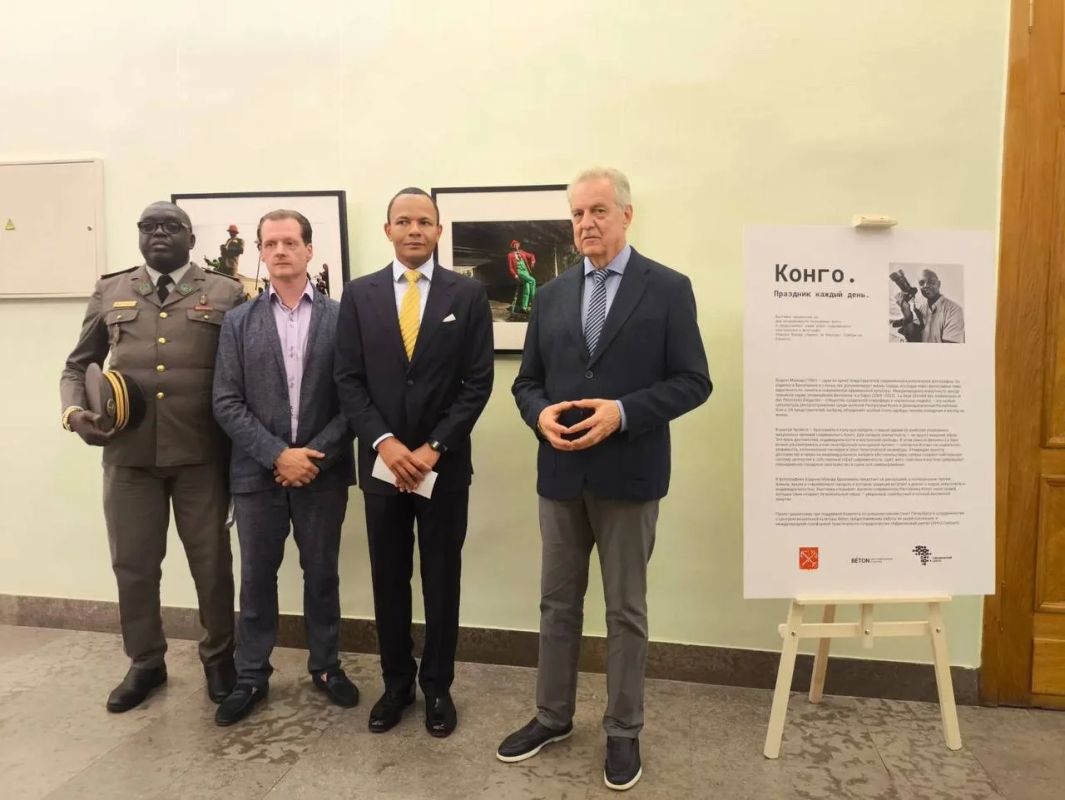В Санкт-Петербурге открылась выставка конголезского фотографа Бодуэна Муанды В Санкт-Петербурге открылась выставка конголезского фотографа Бодуэна Муанды