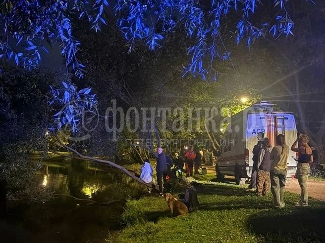 Мужчина утонул в пруду в парке Авиаторов