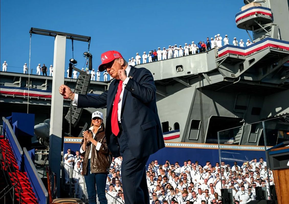 Под «ретро-вкус» Трампа могут переделать американские авианосцы