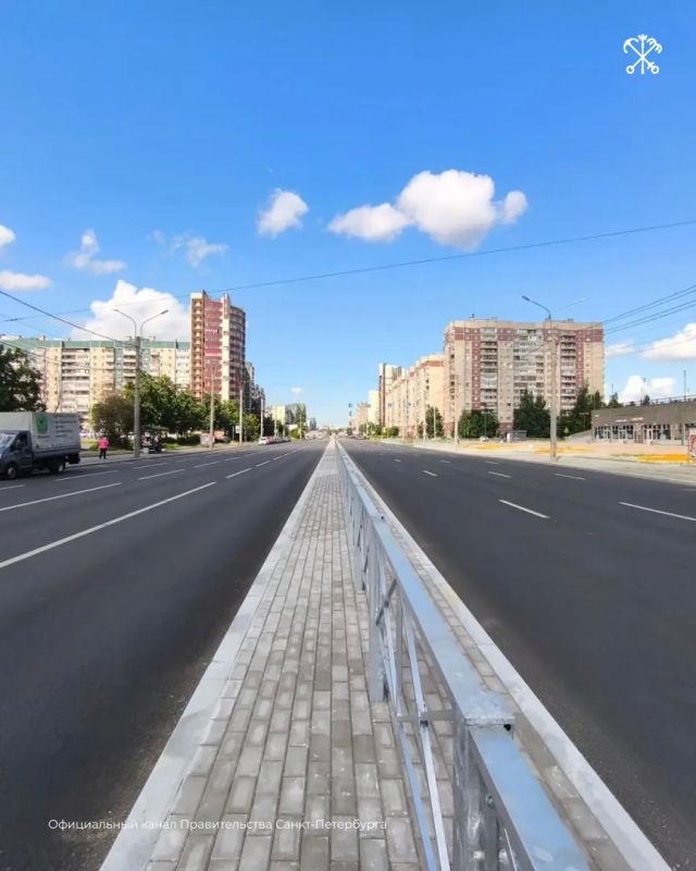 В Невском районе завершили ремонт двух важных магистралей — улицы Латышских Стрелков и проспекта Пятилеток