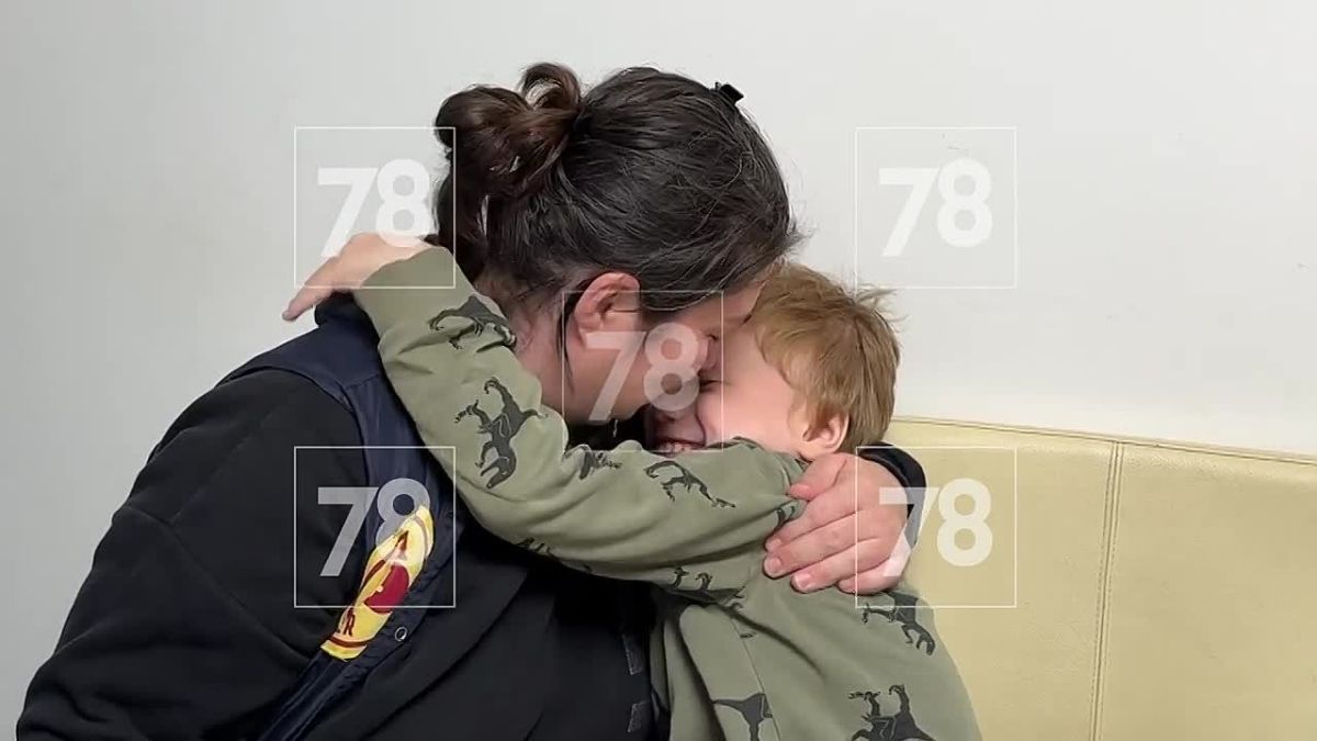 Мать мальчика, на которого упал кирпич, рассказала о последствиях травмы