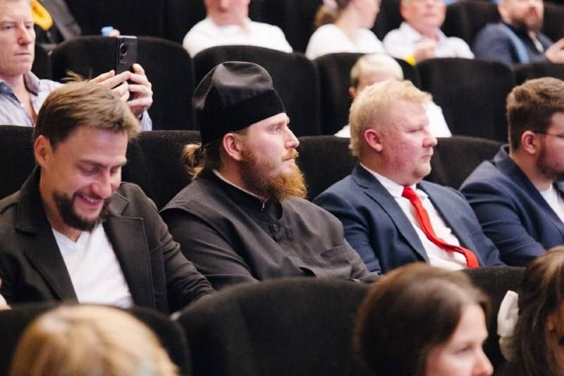Сергей Колясников: ЛДПР требует ввести жёсткий визовый режим для мигрантов Сергей Колясников: ЛДПР требует ввести жёсткий визовый режим для мигрантов