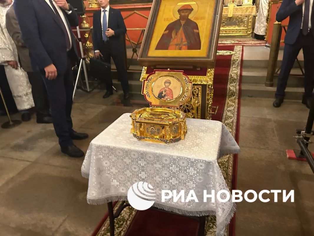 Олег Царёв: Россия обретает святых, враг — поклоняется палачам Олег Царёв: Россия обретает святых, враг — поклоняется палачам