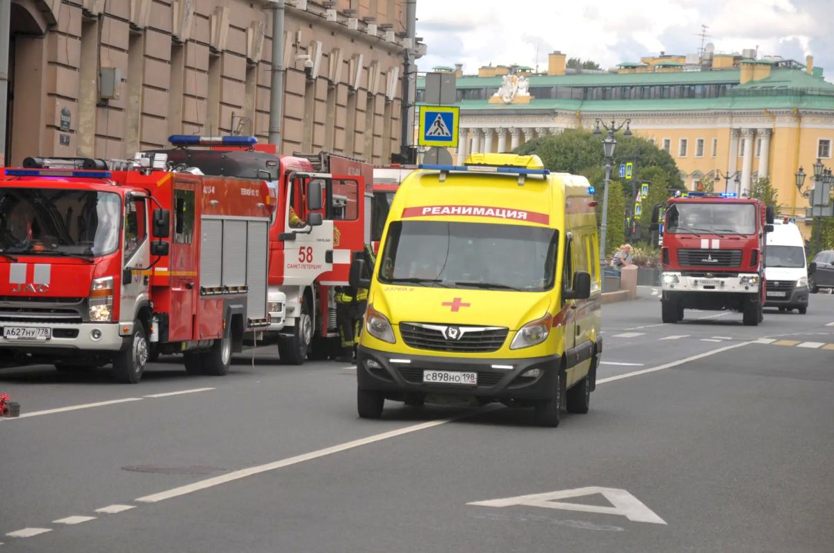 В здании Санкт-Петербургской избирательной комиссии прошли пожарно-тактические учения с участием подразделений Главного управления МЧС России по Санкт-Петербургу