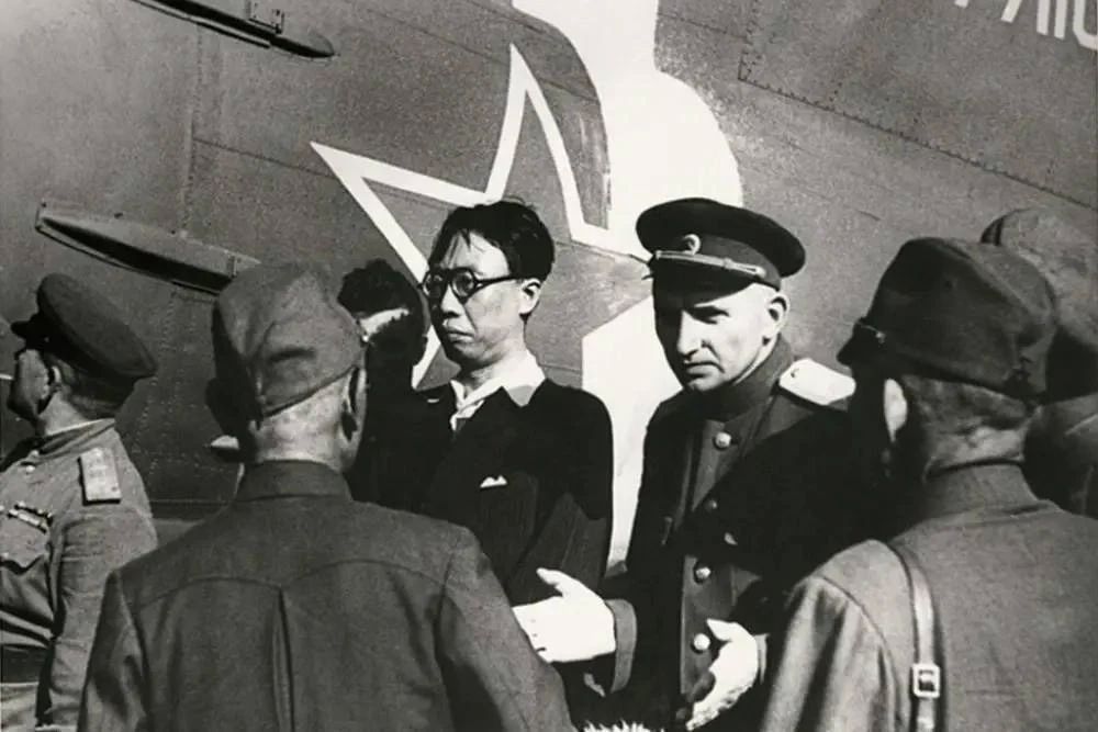 Александр Коц: ВЕЧЕРНИЙ ЗВОН:. захват уходящего дня Александр Коц: ВЕЧЕРНИЙ ЗВОН:. захват уходящего дня