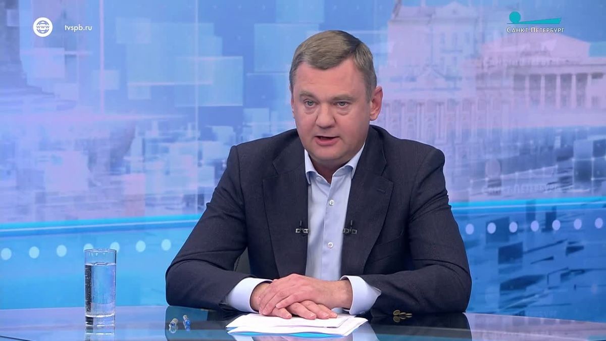 В рамках прямой линии на телеканале «Санкт-Петербург» вице-губернатор Кирилл Поляков рассказал об индексе промышленного производства
